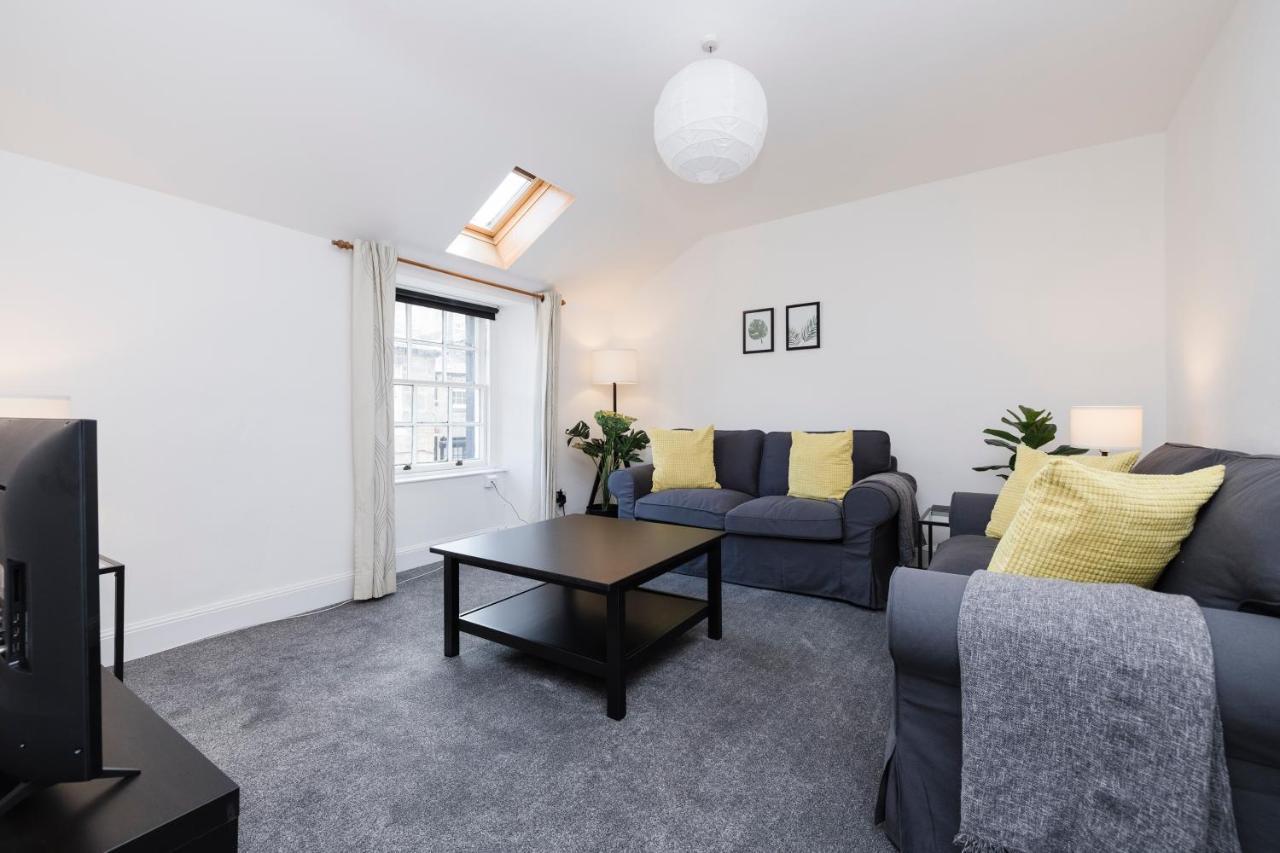 Appartement Joivy Beautiful Mews Near Princes Street *